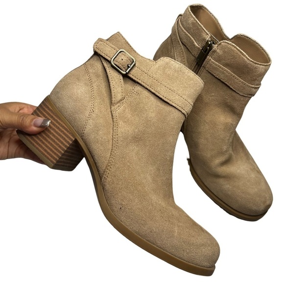 Koolaburra by UGG Erena Amphora Suede Heeled Ortholite Booties Women’s Size 8.5 - Picture 3 of 7